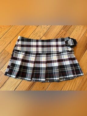 Charlotte Russe Skirt Black Plaid Pleated Micro Mini Y2K USA Women’s Size M